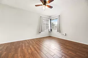 8622 Ashlawn Dr, Houston, TX 77083 - Photo 13