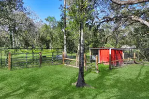 6310 Wickwillow Ln, Alvin, TX 77511 - Photo 37