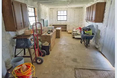 976 County Road 202, Sargent, TX 77414 - Photo 27