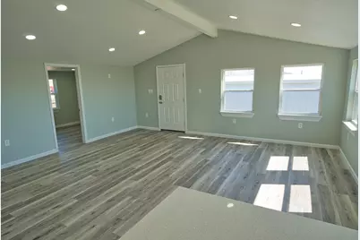 976 County Road 202, Sargent, TX 77414 - Photo 13