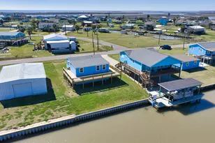 976 County Rd 202, Sargent, TX 77414 - Photo 33