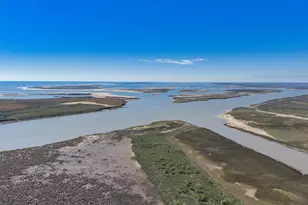 976 County Rd 202, Sargent, TX 77414 - Photo 37