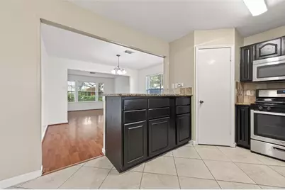 8411 Tamayo Drive, Houston, TX 77083 - Photo 21