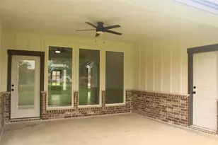 109 Gadwall Dr, Clute, TX 77531 - Photo 23