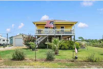 727 18th Street, Dickinson, TX 77539 - Photo 1