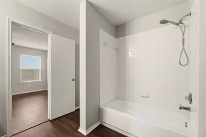 7634 Appleberry Drive, Cypress, TX 77433 - Photo 11