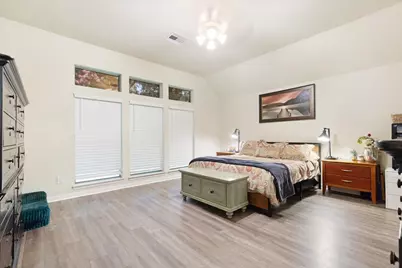13610 Stern Creek Lane, Houston, TX 77044 - Photo 21