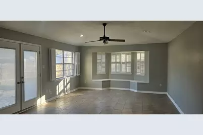 15231 Falling Creek Drive, Houston, TX 77068 - Photo 9