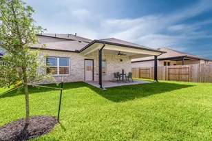 212 S Amherst Dr, West Columbia, TX 77486 - Photo 27