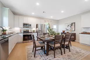 212 S Amherst Dr, West Columbia, TX 77486 - Photo 9