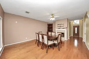 823 Portsmouth Dr, Pearland, TX 77584 - Photo 19