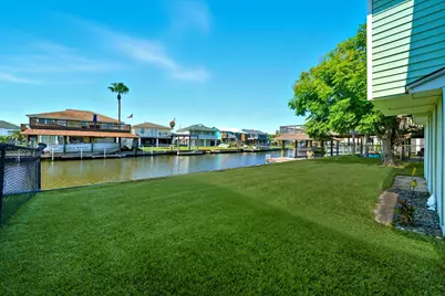 439 Pompano Street, Bayou Vista, TX 77563 - Photo 19