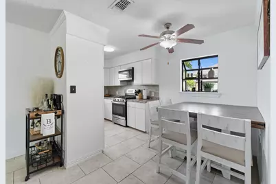 439 Pompano Street, Bayou Vista, TX 77563 - Photo 9