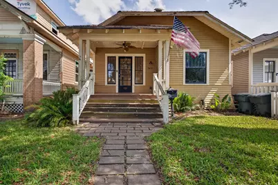 3617 Avenue O 1/2, Galveston, TX 77550 - Photo 1