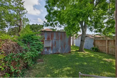 3617 Avenue O 1/2, Galveston, TX 77550 - Photo 23