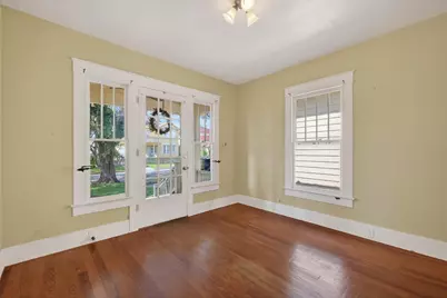 3617 Avenue O 1/2, Galveston, TX 77550 - Photo 5