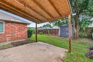9323 Eaglewood Shadow Ct, Houston, TX 77083 - Photo 13