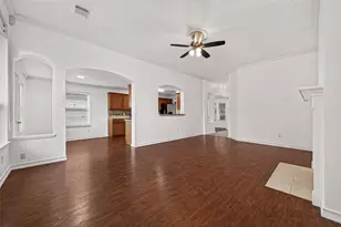 9323 Eaglewood Shadow Ct, Houston, TX 77083 - Photo 9