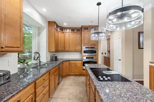 26 Candlenut Pl, The Woodlands, TX 77381 - Photo 13