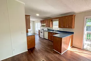 16487 Brittany Way, Conroe, TX 77306 - Photo 9