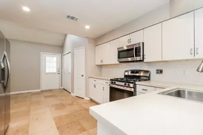 6637 Queensclub Drive, Houston, TX 77069 - Photo 9