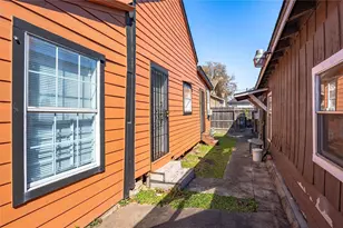 307 York St, Houston, TX 77003 - Photo 5