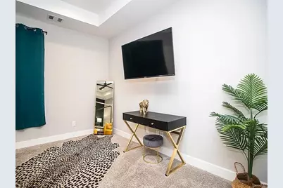 1915 Kolfahl Street #G, Houston, TX 77023 - Photo 33