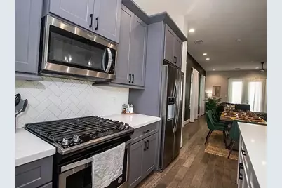 1915 Kolfahl Street #G, Houston, TX 77023 - Photo 5