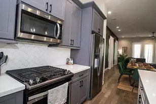 1915 Kolfahl St, Houston, TX 77023 - Photo 5