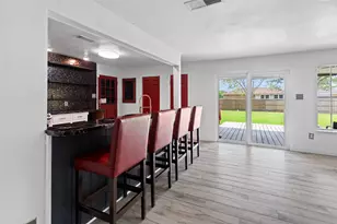 5001 Texas Ave, La Marque, TX 77568 - Photo 11