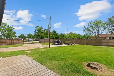 5001 Texas Avenue, La Marque, TX 77568 - Photo 27
