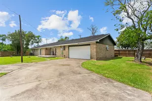 5001 Texas Ave, La Marque, TX 77568 - Photo 29