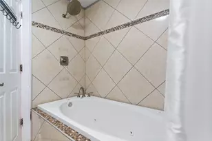 5001 Texas Ave, La Marque, TX 77568 - Photo 19