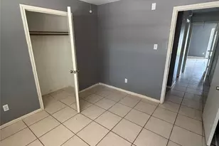 418 Merriweather St, Houston, TX 77598 - Photo 9
