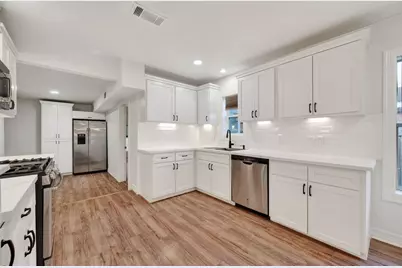 4520 Sharon Street, Houston, TX 77020 - Photo 5