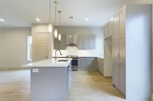 5726 Rucio Ln, Houston, TX 77092 - Photo 7