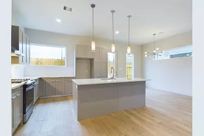 5726 Rucio Lane, Houston, TX 77092 - Photo 13
