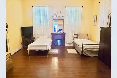 2801 Ave Q 1/2, Galveston, TX 77550 - Photo 11