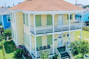 2801 Ave Q 1/2, Galveston, TX 77550 - Photo 1