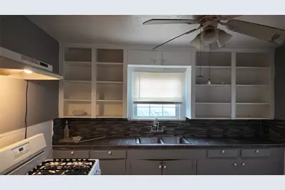 1923 Esperanza Street, Houston, TX 77023 - Photo 3