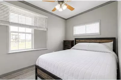 403 Fort Velasco Drive #B, Freeport, TX 77541 - Photo 9