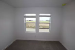 7807 Jade Crst Dr, Angleton, TX 77515 - Photo 13