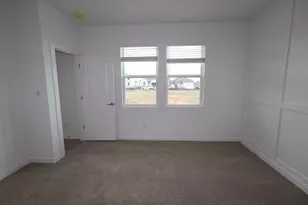 7807 Jade Crst Dr, Angleton, TX 77515 - Photo 9