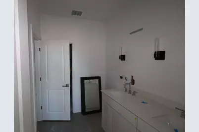 7807 Jade Crest Drive, Angleton, TX 77515 - Photo 7