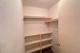 10555 Turtlewood Ct, Houston, TX 77072 - Photo 5