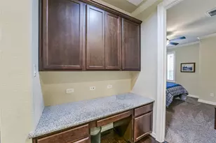 13205 Green Hills Dr, Houston, TX 77077 - Photo 17