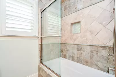 2911 Fontana Drive, Houston, TX 77043 - Photo 31