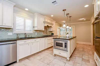 2911 Fontana Drive, Houston, TX 77043 - Photo 17