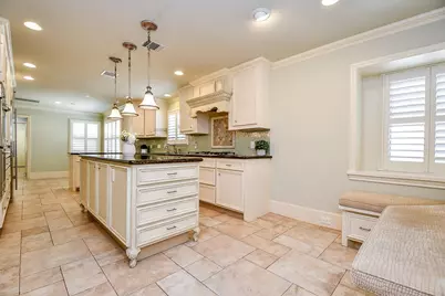 2911 Fontana Drive, Houston, TX 77043 - Photo 13