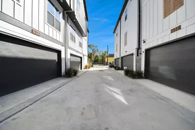 2524 Live Oak Street, Houston, TX 77004 - Photo 3